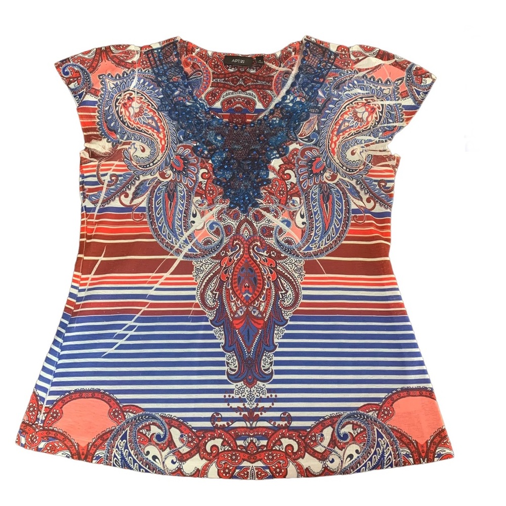 Apt 9 Top with Jewels and Lace Women’s size Medium
